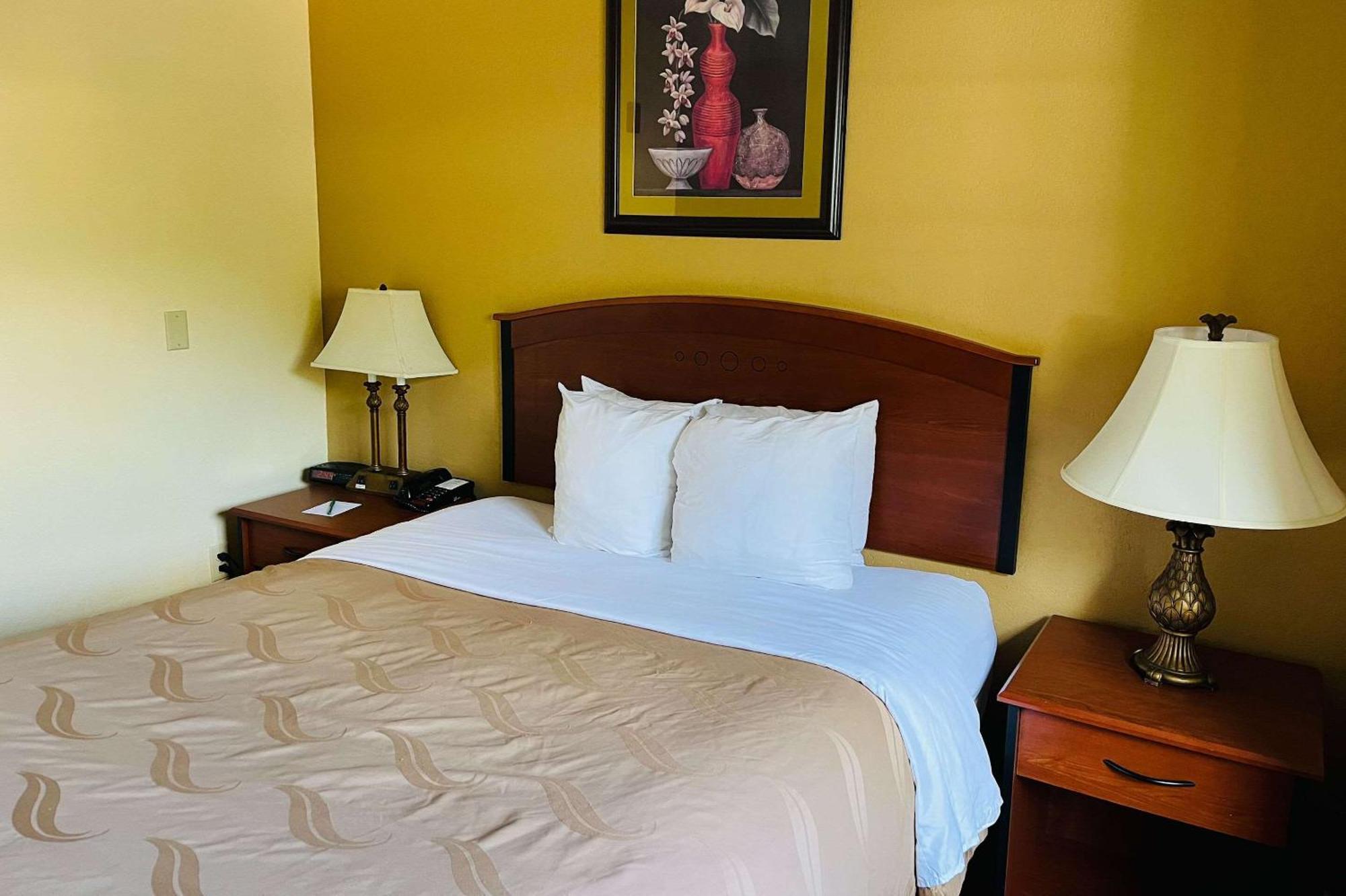 Quality Inn & Suites Prestonsburg Next To Mountain Arts Center المظهر الخارجي الصورة