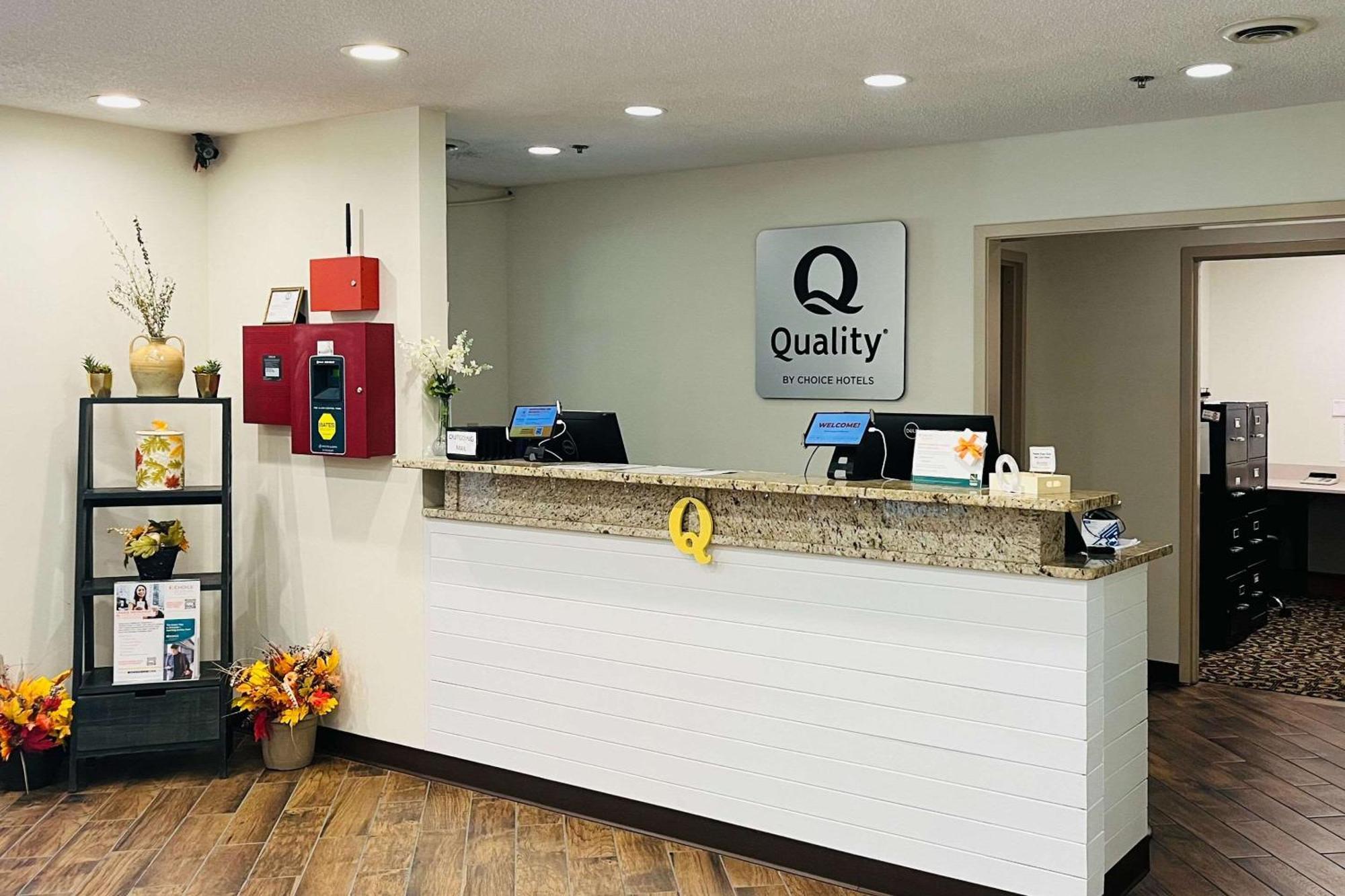 Quality Inn & Suites Prestonsburg Next To Mountain Arts Center المظهر الخارجي الصورة