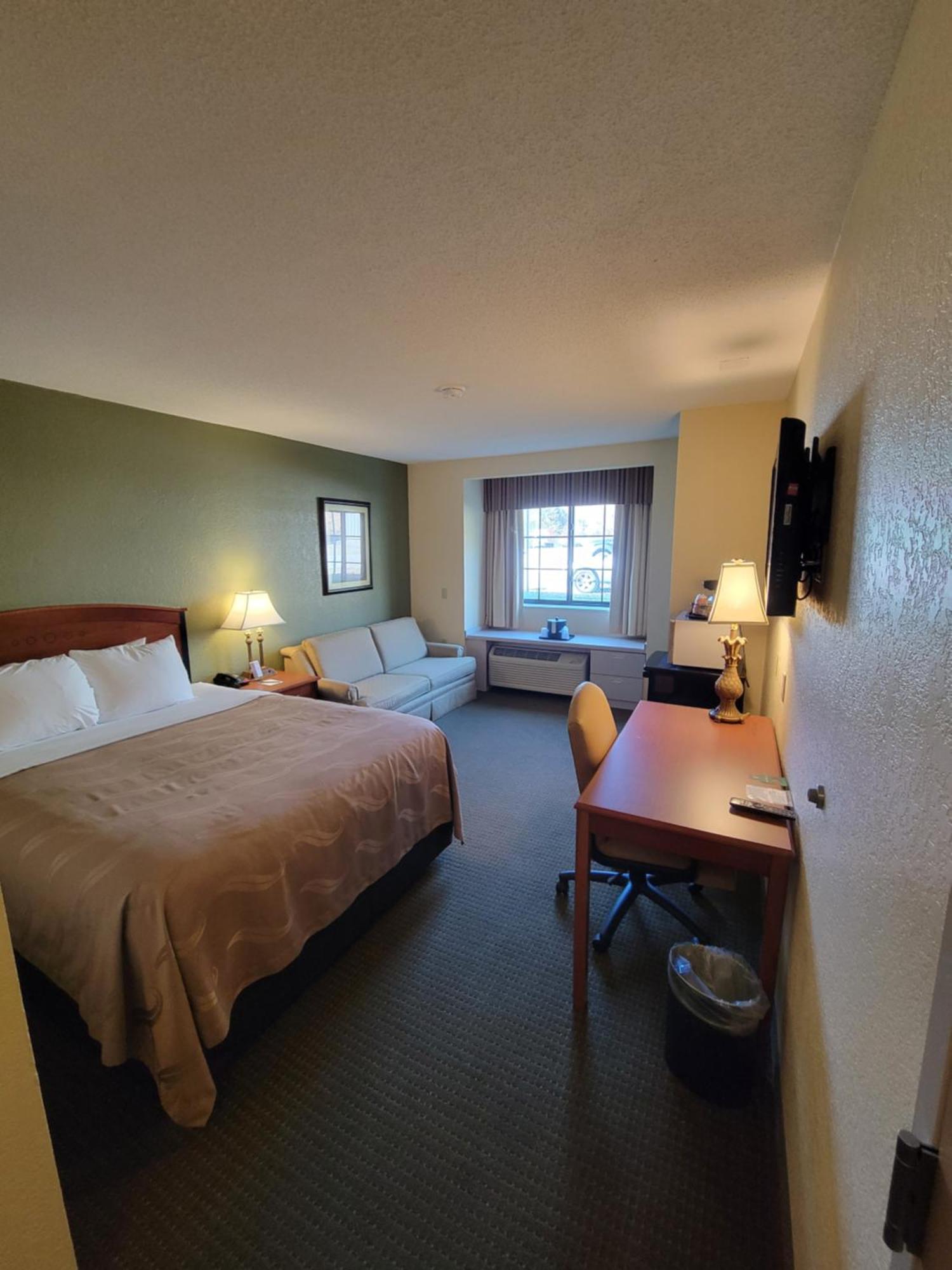Quality Inn & Suites Prestonsburg Next To Mountain Arts Center المظهر الخارجي الصورة