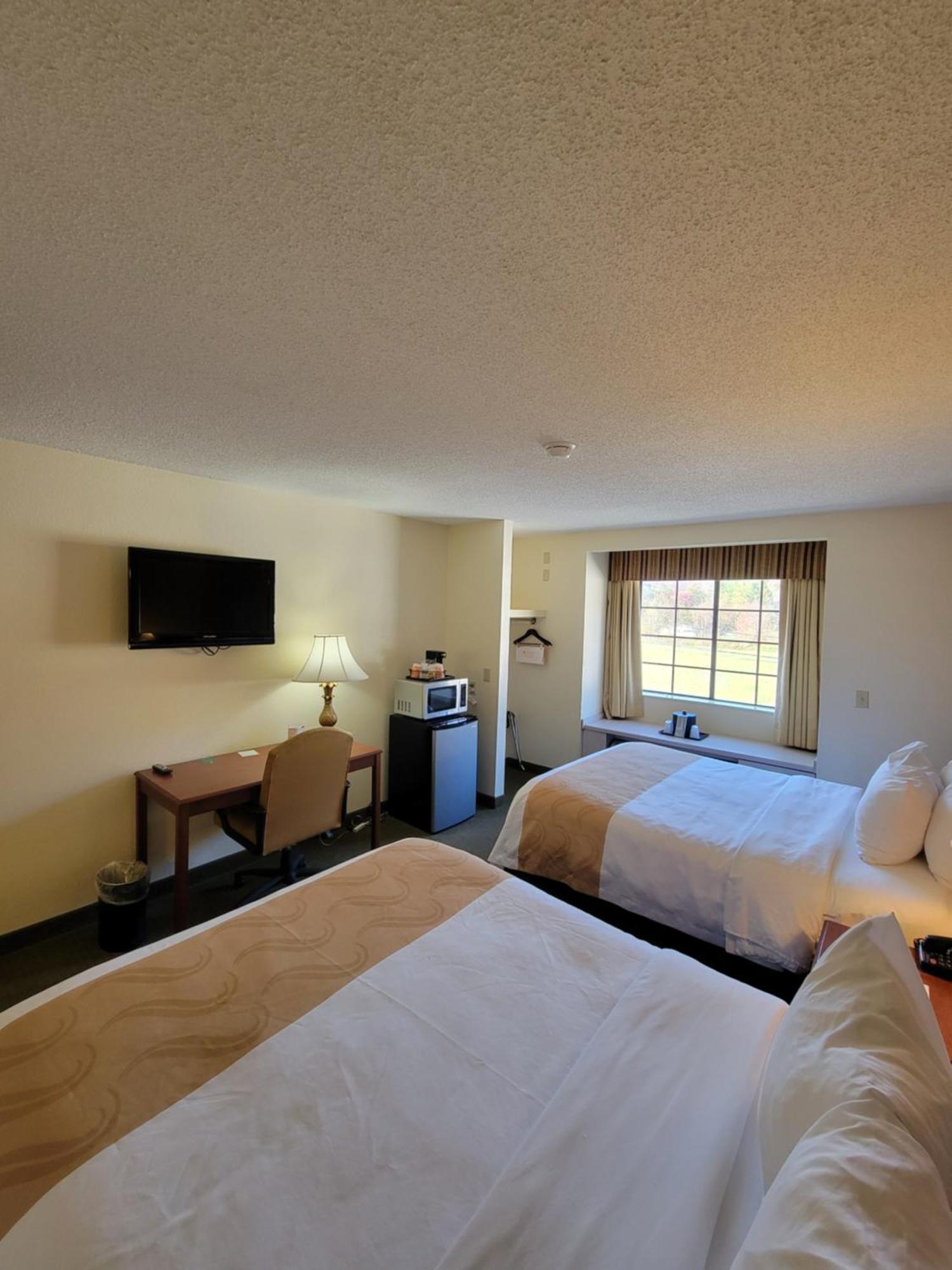 Quality Inn & Suites Prestonsburg Next To Mountain Arts Center المظهر الخارجي الصورة