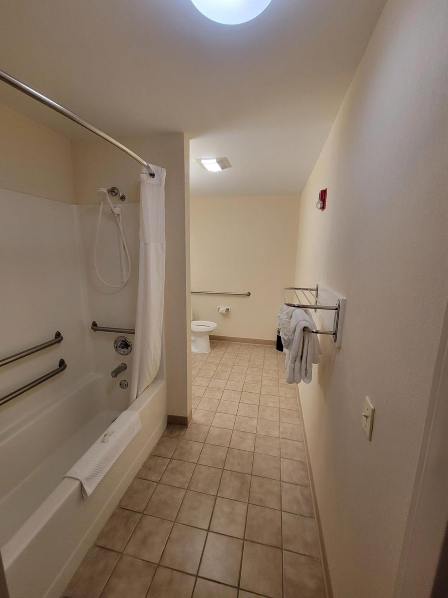 Quality Inn & Suites Prestonsburg Next To Mountain Arts Center المظهر الخارجي الصورة
