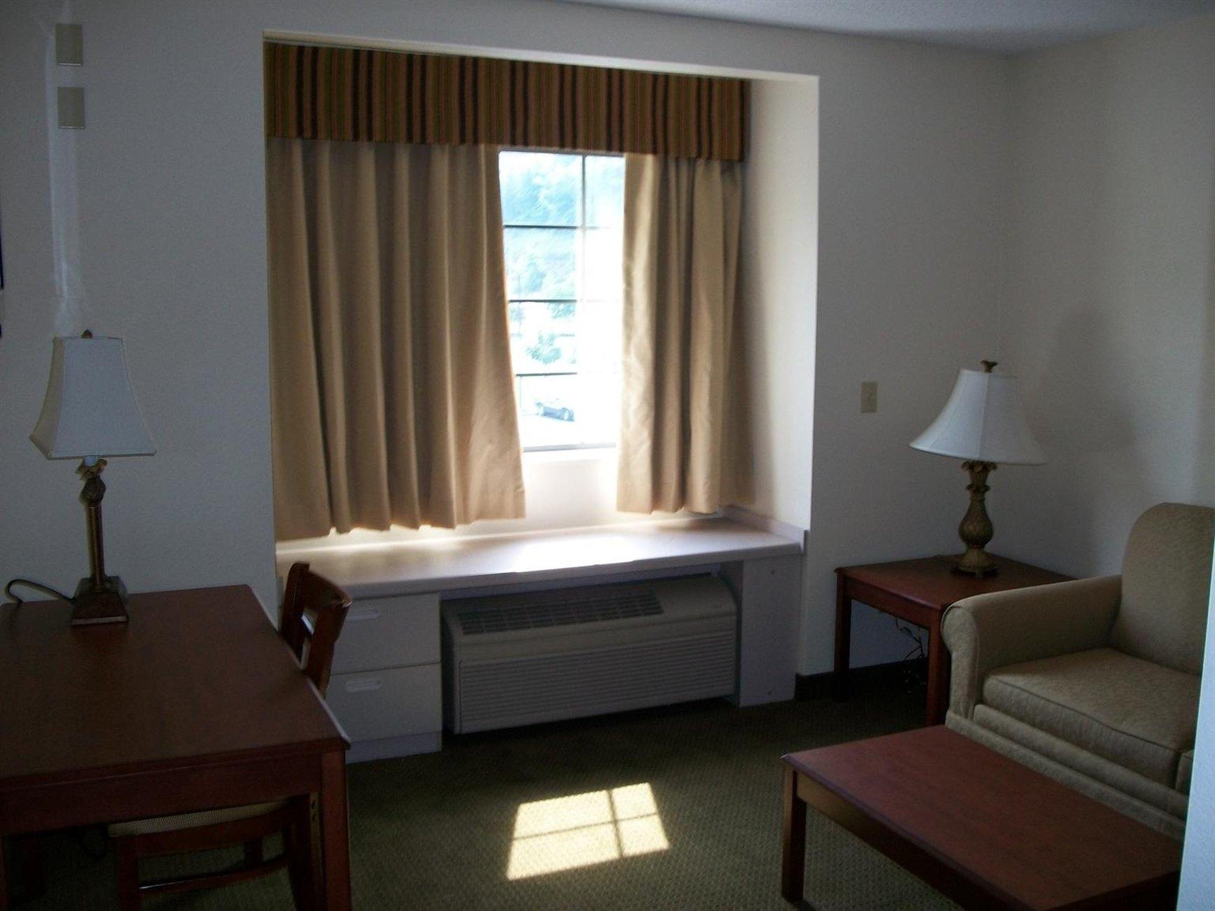 Quality Inn & Suites Prestonsburg Next To Mountain Arts Center المظهر الخارجي الصورة